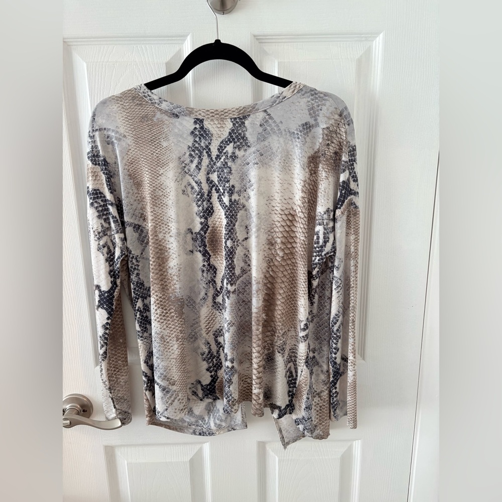 Cherish Neutral Snake-Print Long Sleeve Top with Open Back- Beige & Gray.